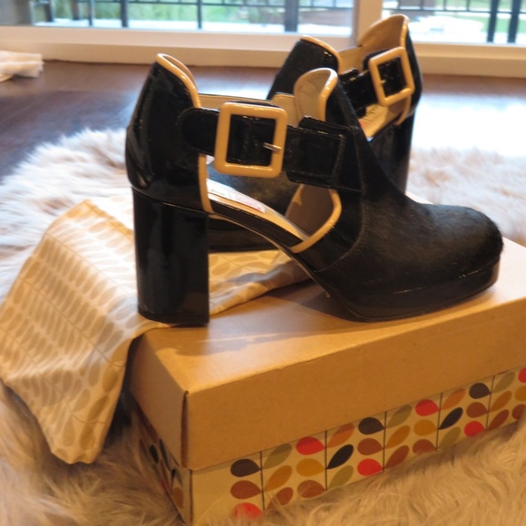 Clarks Orla Kiely- Orla Dilly Black Calf Hair - Picture 5 of 6